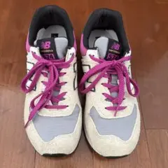 Item thumbnail for item 7830496e-c640-4f6e-8a7f-23e861664fad