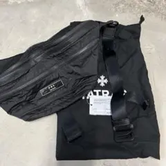 TATRAS 黒 ボディバッグ