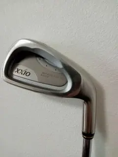 XXIOゼクシオ アイアン 4番手 単品