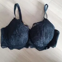 ブラジャー D75
