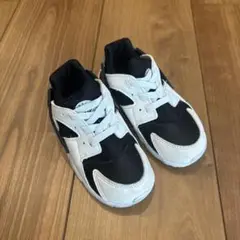 NIKE エアハラチキッズスニーカー ブラック/ホワイト　ハラチ　14センチ
