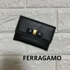 Salvatore Ferragamo フェラガモ　カードケース　名刺入れ