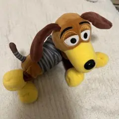 トイストーリー　スリンキー　肩のせぬいぐるみ