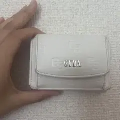 GYDA財布