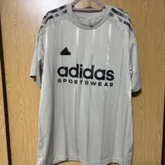 Item thumbnail for item 65d60fd5-1151-4c20-85d4-97740a88a6bd