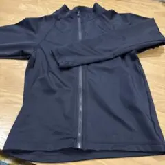 ラッシュガード　紺色