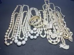 Item thumbnail for item aa4ee637-53c9-4f1e-906e-4aaf00efe26a