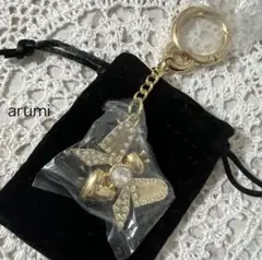【未使用】Think Bee! スワロフスキー・ゴールデンビーチャーム