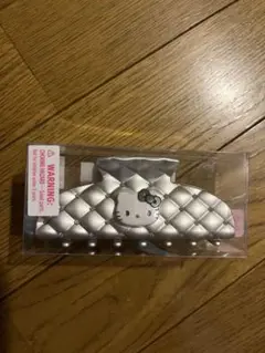 （新品未使用）サンリオ モノクロ ハローキティ バンスヘアクリップ ヘアピン