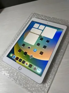 美品 iPad 第5世代 シルバー Wi-Fiモデル 128GB A1822