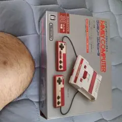 Nintendo ファミリーコンピュータ 本体 30本収録