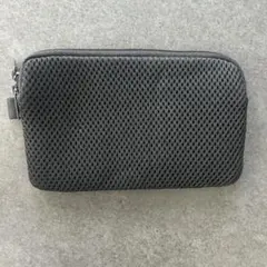 無印良品ポーチ