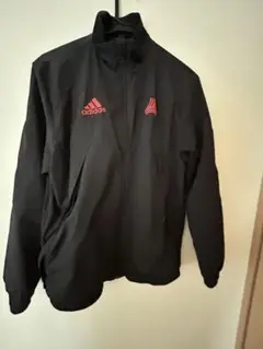 adidas サッカー　ジャンパー