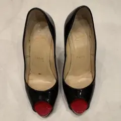 クリスチャンルブタン パンプス 黒
