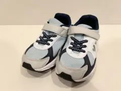 瞬足　スニーカー　20cm