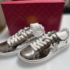 TORY BURCH シルバー スニーカー 箱付き