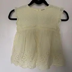 プティマイン　イエロー 刺繍入り ノースリーブ　ブラウス