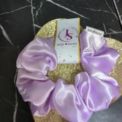 Jerry　ライトパープル　 サテン シュシュ