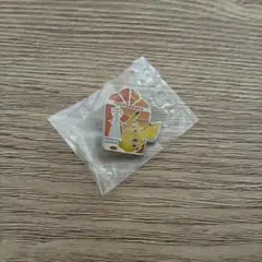 ポケモンセンター ポケセン ガチャガチャ ガシャポン ピカチュウ 通天閣 バッジ