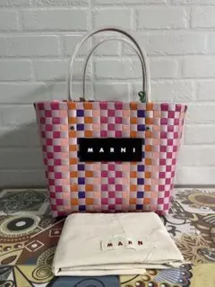 MARNI フラワーカフェ ピクニックバッグ