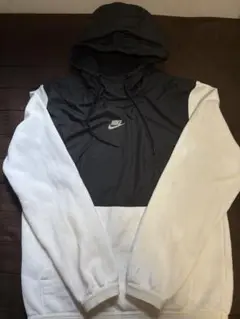 Nike フード付きパーカー ホワイト/ブラック