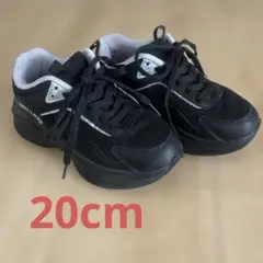 JENNI LOVE ブラックスニーカー 厚底