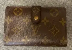 ルイヴィトン モノグラム 二つ折り財布