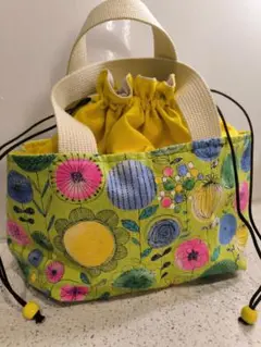 ハンドメイド　あおり巾着バッグ※元気色