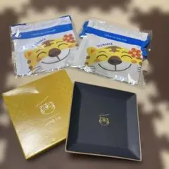 きんさん　とらきち　巾着×2個　山中塗小皿　未使用品