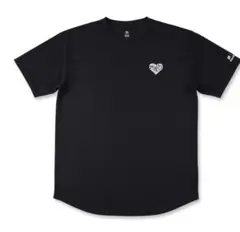 EGOZARU ブラック Tシャツ ハートロゴ