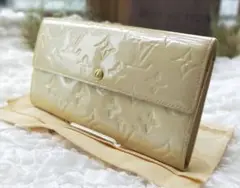 ✨良品✨ ルイヴィトン ヴェルニ ポルトフォイユ サラ 財布 長財布