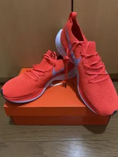 NIKE ヴェイパーフライ4%フライニット