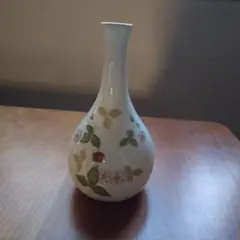 ■WEDGWOOD WILD STRAWBERRY 一輪挿し　USED