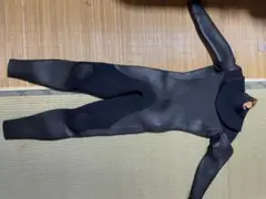 黒 ドライスーツ 破れあり