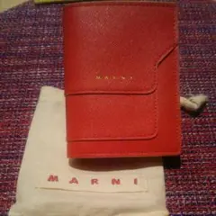 最終お値下げ MARNI マルニ バイフォールドウォレット 二つ折り財布 美品