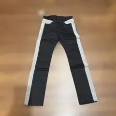 Item thumbnail for item 37b9d0b4-398d-4527-b9e8-ec5bf29a72c1