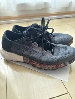 Under Armour ランニングシューズ　26.5センチ