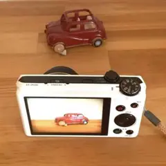 カシオ　 コンパクトデジタルカメラ