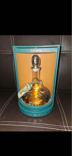 か*る様 終売品　Don Julio REAL 750ml テキーラ　箱無し Amazon.co.jp: Don Julio Reposado, 25.5 fl oz (750 ml), Boxed