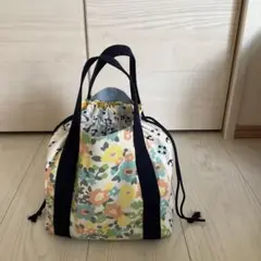 バッグ　　花柄とマリン柄　　裏地黄色