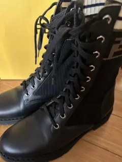 フェンディ ブーツ