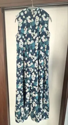 UNIQLO×PAUL & JOE ノースリーブ　ティアードワンピース　花柄