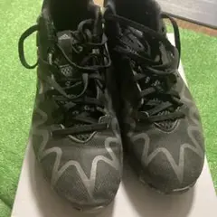 adidas アメフト、ラクロス用スパイク