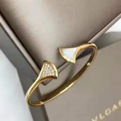 Item thumbnail for item 6c1ccd1a-b11a-4ffb-8bea-9ef2b6e43103