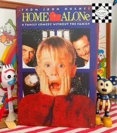 ホームアローン①　アメリカン雑貨　ブリキ看板　アメリカンフェンス　アメリカ映画