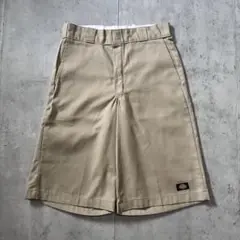 古着 Dickies ハーフチノパンツ 膝下 パッチロゴ ベージュ S