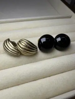 Item thumbnail for item 9dd418d8-3e4d-48d3-9bf2-d79ac1f186cc