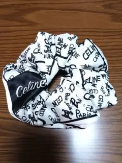 Celine シュシュ ノベルティ
