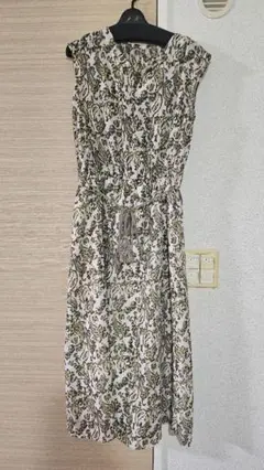 美品　ベイクルーズ　ボタニカル　ワンピース