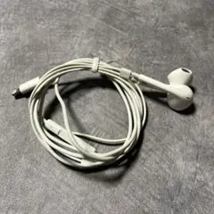 未使用　iPhone 純正有線イヤフォン　lightning端子